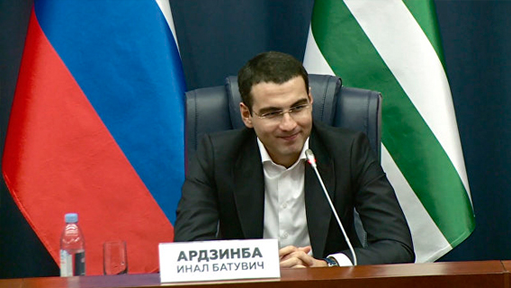 Премьером Абхазии может стать экс-подчиненный Суркова