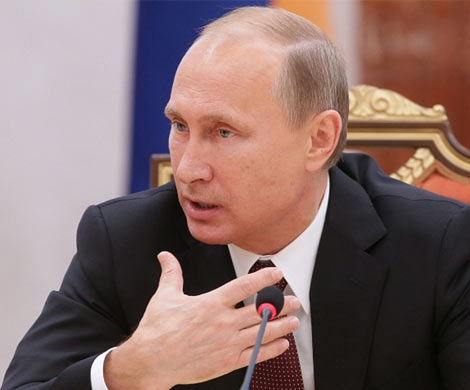 Президент объяснил трудности в экономике недоработками правительства