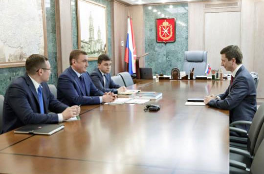 Регионы объявили охоту на лидеров. Победители всероссийского конкурса начали получать высокие посты