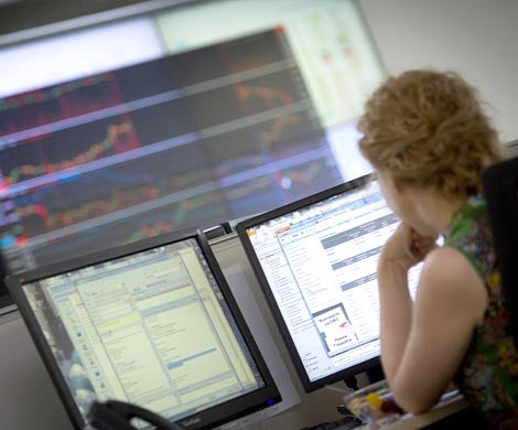 Российские биржевые индексы завершили торги ростом
