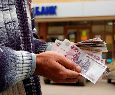Россияне набрали потребительских кредитов по 210 тыс. рублей