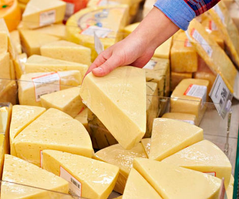 Россияне отказываются от сырных продуктов