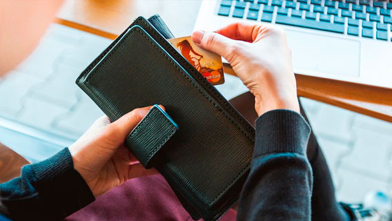 Россияне покупают в кредит бытовую технику и продукты