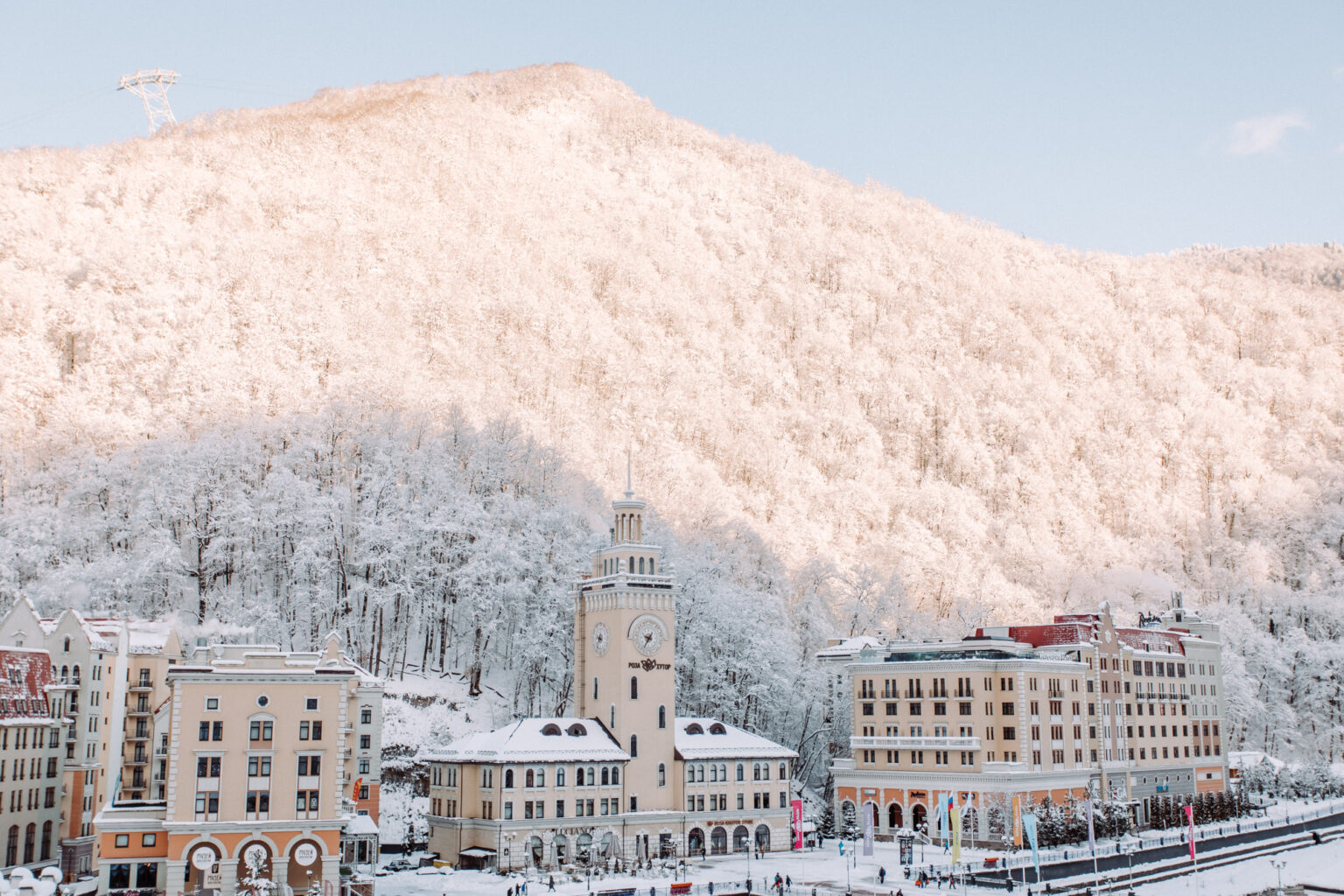 «Роза Хутор» вновь признан «Лучшим горнолыжным курортом России» по версии World Ski Awards