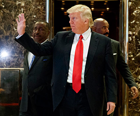 Русские передали Трампу компромат на его врагов?