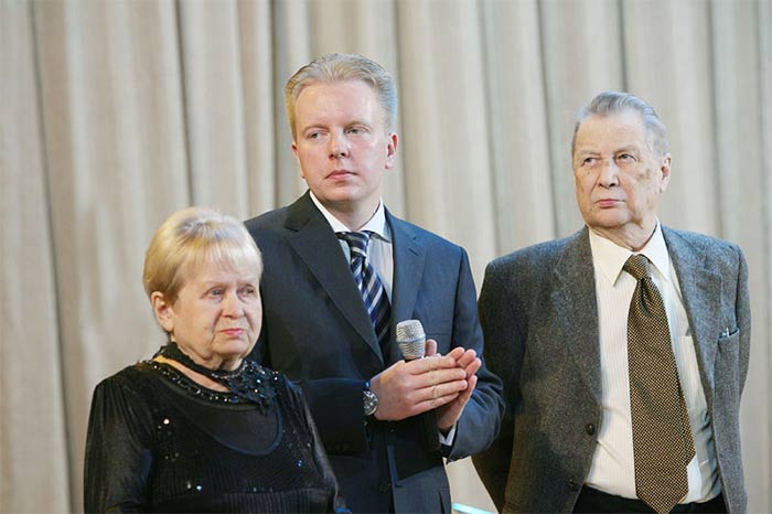 С авторских – по копеечке
