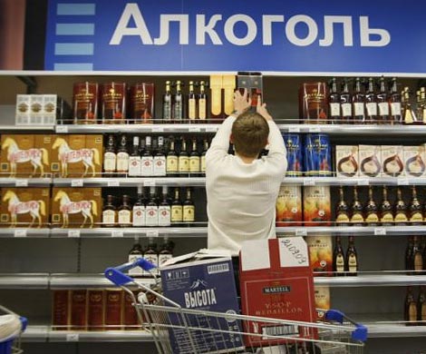Прилавки останутся без импортного алкоголя?