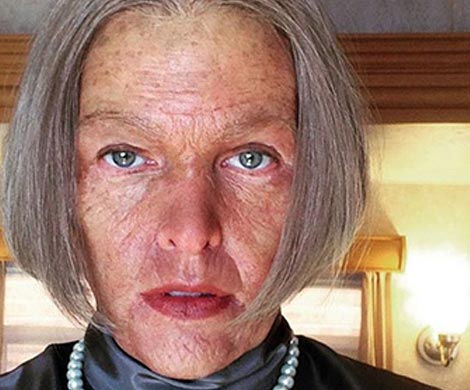Снимок Миллы Йовович в образе старухи появился в Instagram 