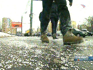 Собянин отравил Москву реагентами