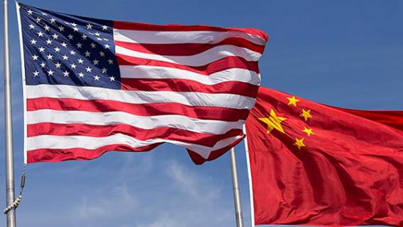 Согласно опросу, рекордное число людей в США настроено против Китая