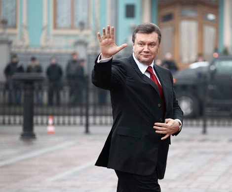 Советник Януковича: он находится на территории Украины