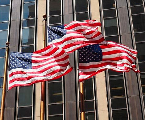 США ужесточили въездные правила для граждан 8 государств