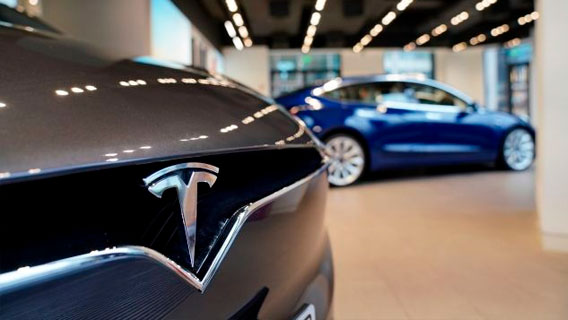 Стоимость акций Tesla впервые превысила $500