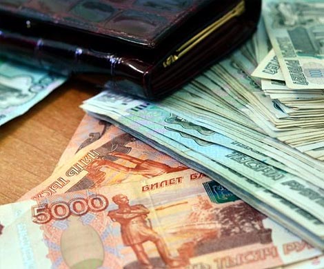 Суд обязал сенатора-единоросса расплатиться за новогодний отдых