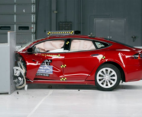 Tesla Model 3 успешно прошла краш-тест Euro NCAP