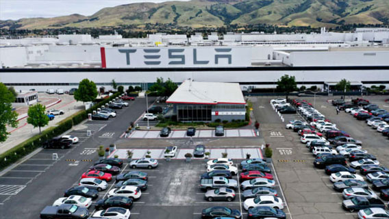 Tesla собирается снизить цены на автомобили в Северной Америке и Китае