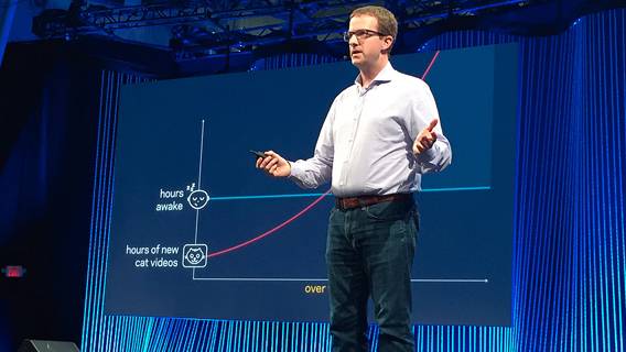 Технический директор Facebook уходит в отставку