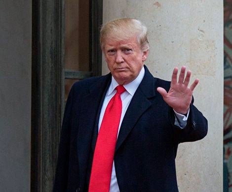 Поссорились Трамп с Китаем, а упал рубль