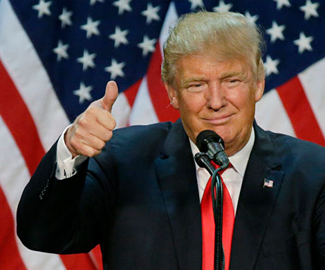Трамп призвал СМИ назвать имя информатора о кибератаках