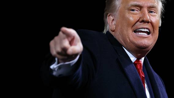 Трамп хочет, чтобы Верховный суд пересмотрел результаты выборов в Пенсильвании
