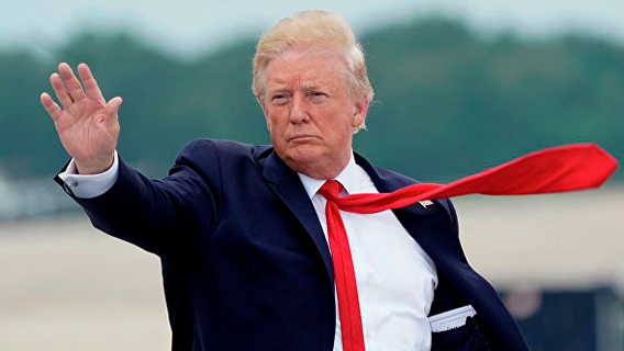 Трампа вновь призовут к ответу за выплаты женщинам