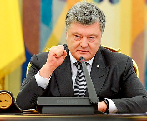 У Порошенко душевное состояние войны