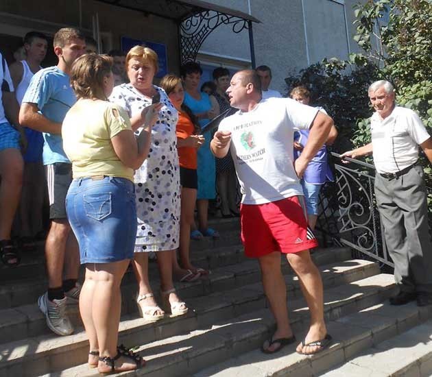 Украина: сколько стоит «откосить» от войны?