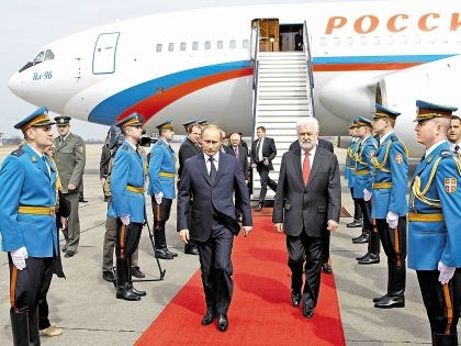 Улётный на курорты отряд «Россия»