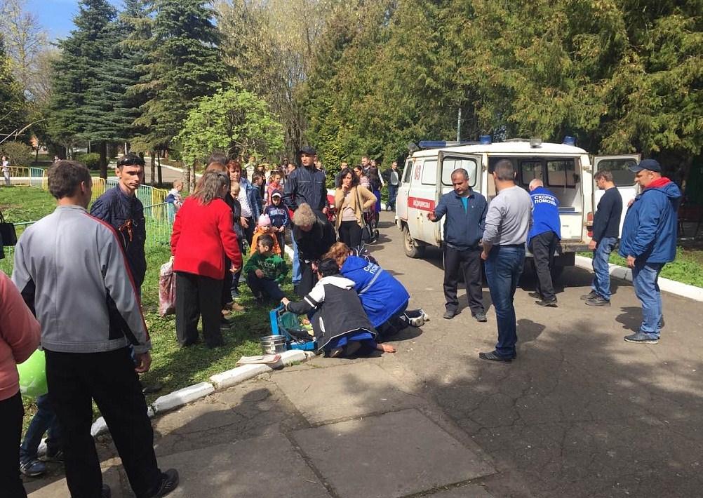 В Ивановской области ребенка выбросило на бетонные плиты из кресла аттракциона