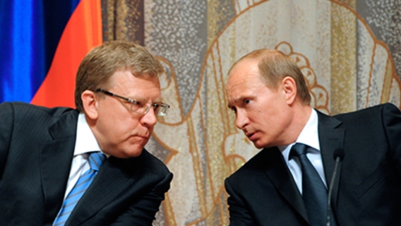 В команде Путина наметился раскол: политолог заявил о хаосе в российской элите 