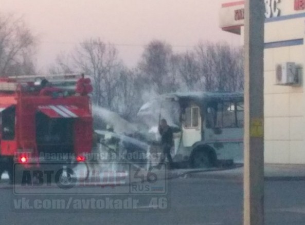 В Курске на заправке взорвались грузовик и маршрутка