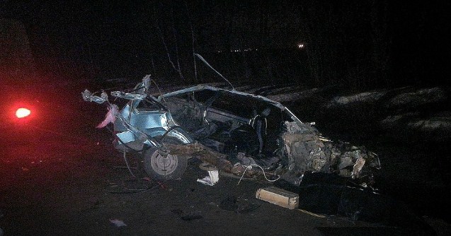 В массовом ДТП под Рязанью «девятку» смяла фура: один человек погиб