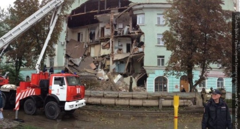 В Ногинске рухнула стена общежития в старинном здании