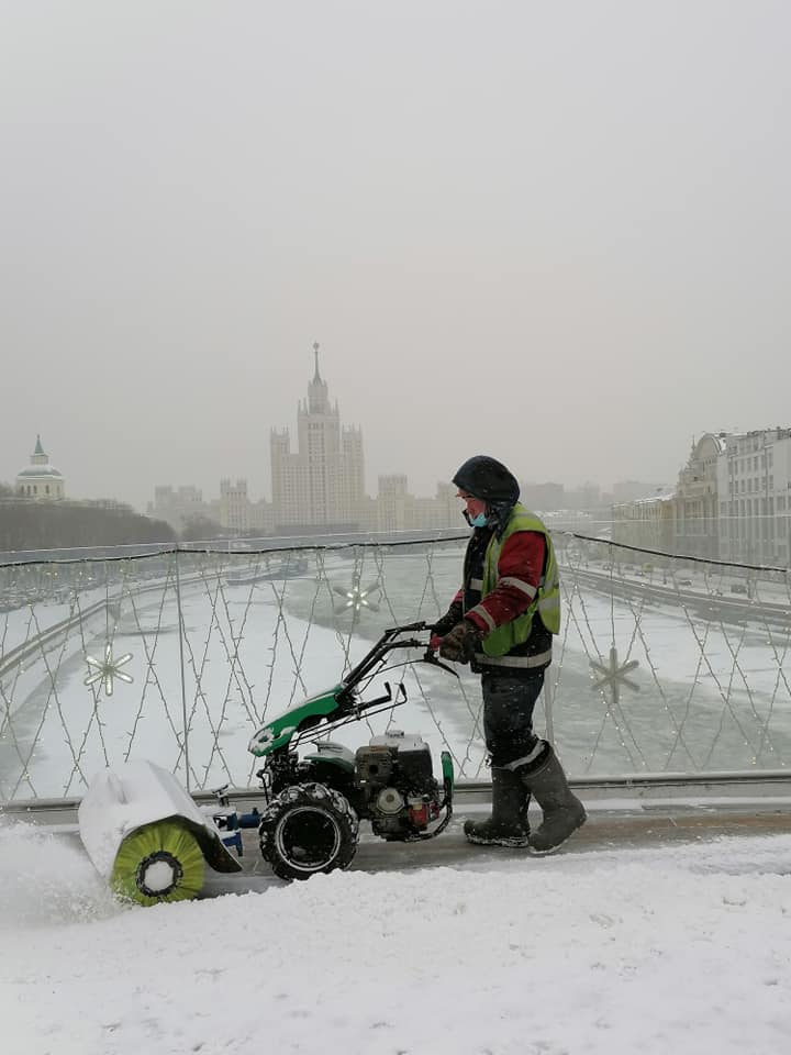 Василий Устюжанин: 700 шагов по Красной площади