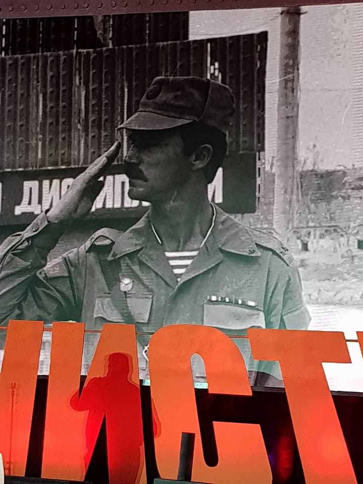 Василий Устюжанин: Ах, война, что ты сделала подлая