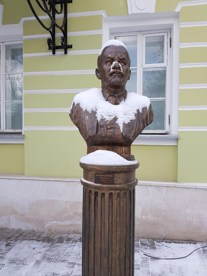 Василий Устюжанин: Святое доносительство