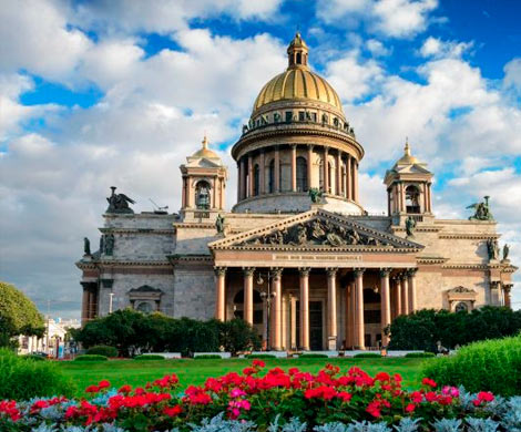 Власти отказались от планов передать Исаакиевский собор РПЦ