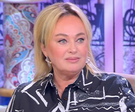 «Я себя резала»: Лариса Гузеева рассказала о своем состоянии после смерти матери