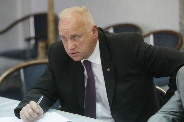 Яценюка свои же сдали с потрохами
