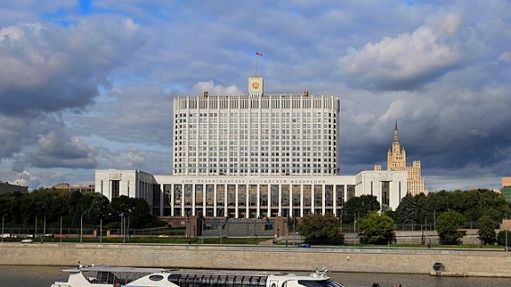 Эксперт связал пенсионную реформу и 4-дневную рабочую неделю с возможным приходом нового премьера