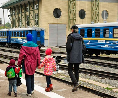 Эксперты предложили пособия по бедности для семей с детьми