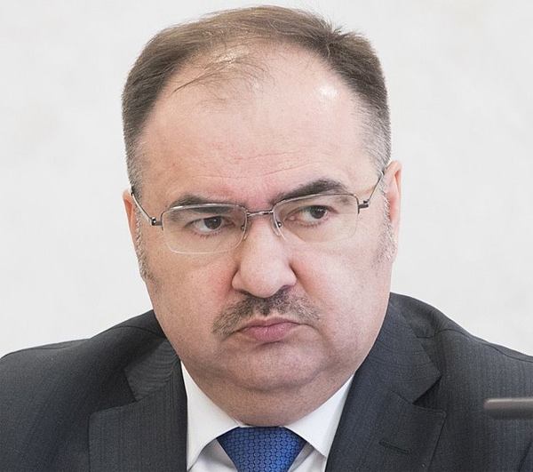 Зачем ПФР арендовал престижные иномарки за сумму, превышающую их стоимость?